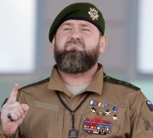 «МЫ НИКОГДА НЕ ПОЗВОЛИМ ОСКОРБЛЯТЬ НАШЕГО ЛЮБИМОГО ПРОРОКА(ﷺ) И СЖИГАТЬ НАШ СВЯЩЕННЫЙ КОРАН»