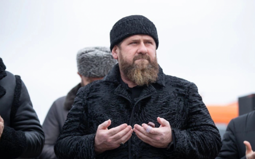 «МЫ БЫЛИ, ЕСТЬ И БУДЕМ ЧЕЧЕНЦАМИ-МУСУЛЬМАНАМИ!»