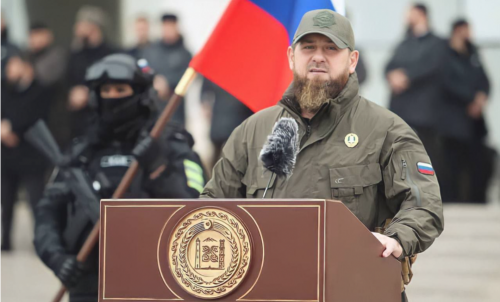 РАМЗАН-ХАДЖИ КАДЫРОВ ПРИЗВАЛ МУСУЛЬМАН СПЛОТИТЬСЯ В БОРЬБЕ С САТАНИСТАМИ И БЕЗЗАКОННИКАМИ