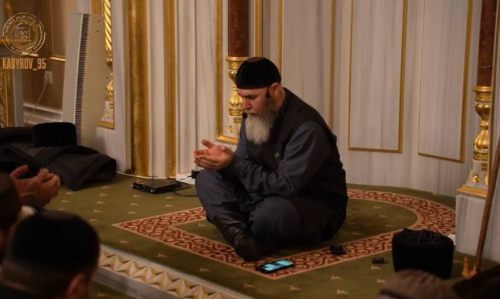 Рамзан Кадыров: «Дуа для верующего является милостью Аллаха"